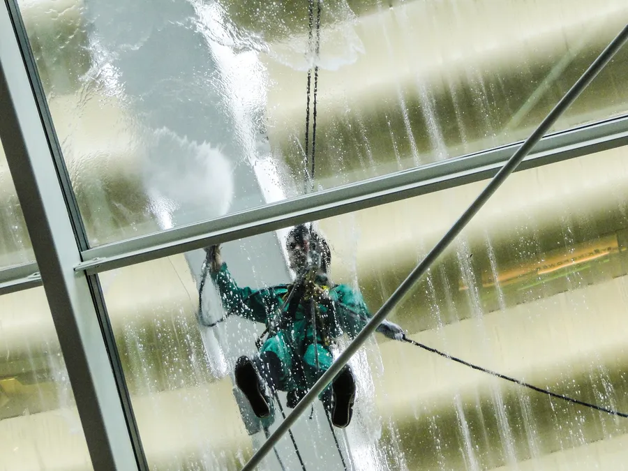 Challenges Faced In High Rise Window Cleaning Projects Salt Lake City, UT Challenges Faced In High Rise Window Cleaning Projects Salt Lake City, UT